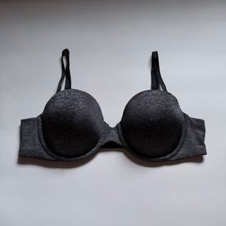 (Category: ) located in . Submitted by k_intimates (Listing ID 1456508876, Image 1). Description: .