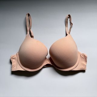 (Category: ) located in . Submitted by k_intimates (Listing ID 1456486461, Image 1). Description: .