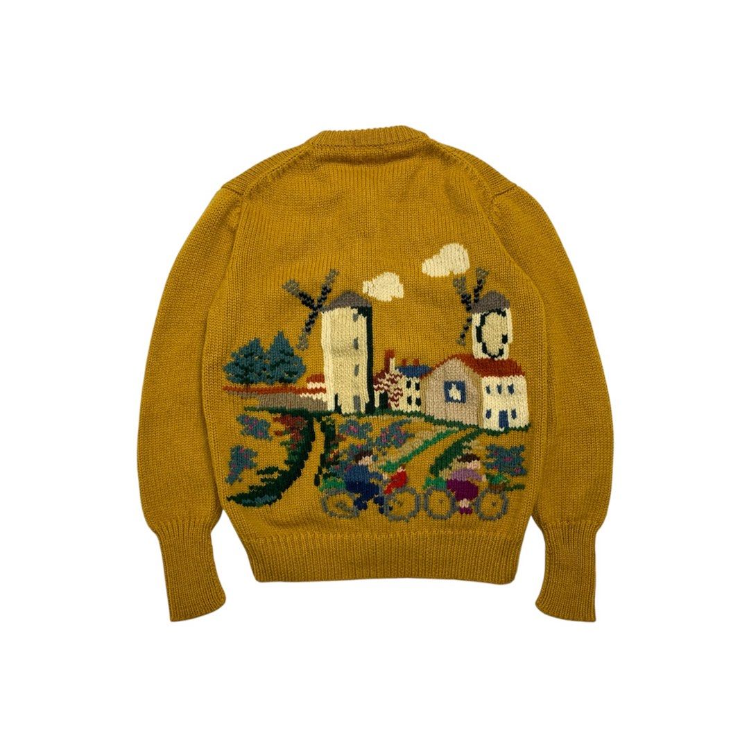 Vintage hand-knit cardigan (Category: Coats, Jackets and Outerwear) located in Baguio. Submitted by been.aged_ph (Listing ID 1456425669, Image 1). Description: 𝚂𝚒𝚣𝚎: fits up to M 𝙳𝚒𝚖𝚎𝚗𝚜𝚒𝚘𝚗𝚜: 21 x 25 𝙲𝚘𝚗𝚍𝚒𝚝𝚒𝚘𝚗: Excellent 𝙸𝚜𝚜𝚞𝚎: broken button but functional (see last photo for reference) Model Height: 5' 7" .