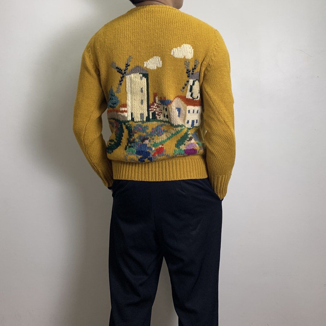Vintage hand-knit cardigan (Category: Coats, Jackets and Outerwear) located in Baguio. Submitted by been.aged_ph (Listing ID 1456425669, Image 3). Description: 𝚂𝚒𝚣𝚎: fits up to M 𝙳𝚒𝚖𝚎𝚗𝚜𝚒𝚘𝚗𝚜: 21 x 25 𝙲𝚘𝚗𝚍𝚒𝚝𝚒𝚘𝚗: Excellent 𝙸𝚜𝚜𝚞𝚎: broken button but functional (see last photo for reference) Model Height: 5' 7" .