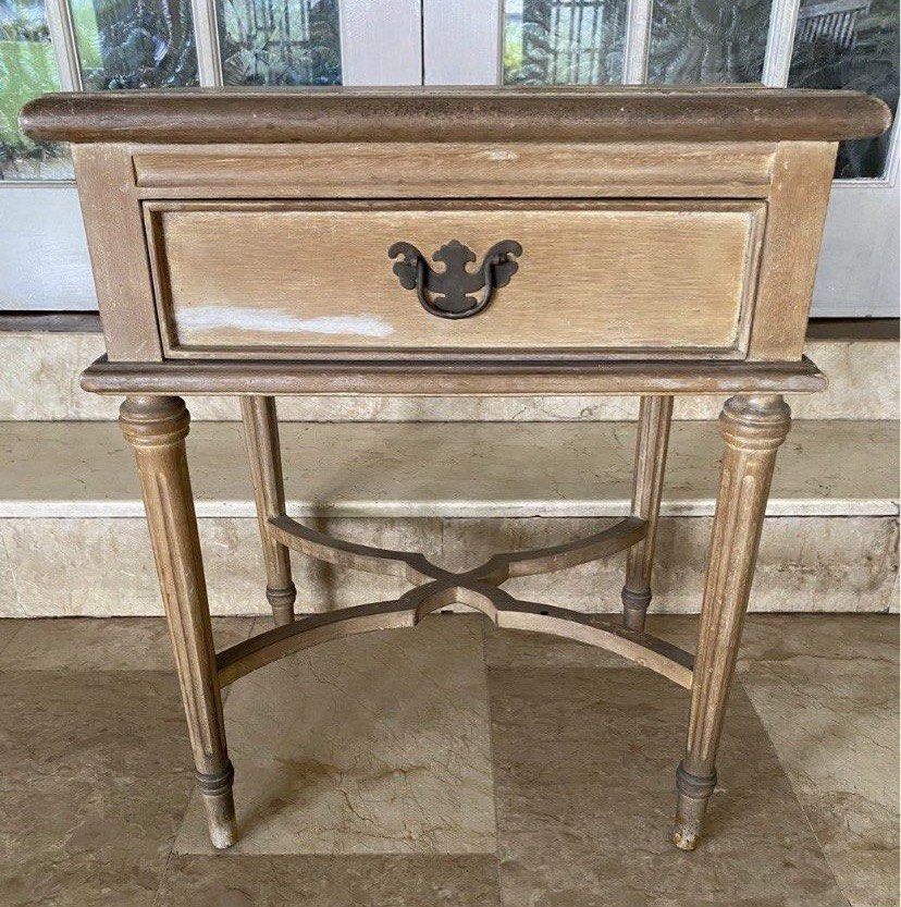 Vintage Wooden Side Table with Drawer (Category: Tables & Sets) located in Muntinlupa City. Submitted by bloo_berry (Listing ID 1456428132, Image 1). Description: Vintage Side/ Coffee Table w/ drawer Tanguile Wood Pickle finish Approximate measurements L 20” W 15.5” H 24” See photos for flaws Selling as is ₱4,850 Shipping c/o buyer NO RETURN NO EXCHANGE.