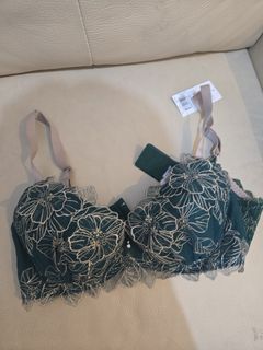 （分類：）位於 。 由 carlysimpson 提交（商品編號 1456542269，圖片 1）。簡介： 。