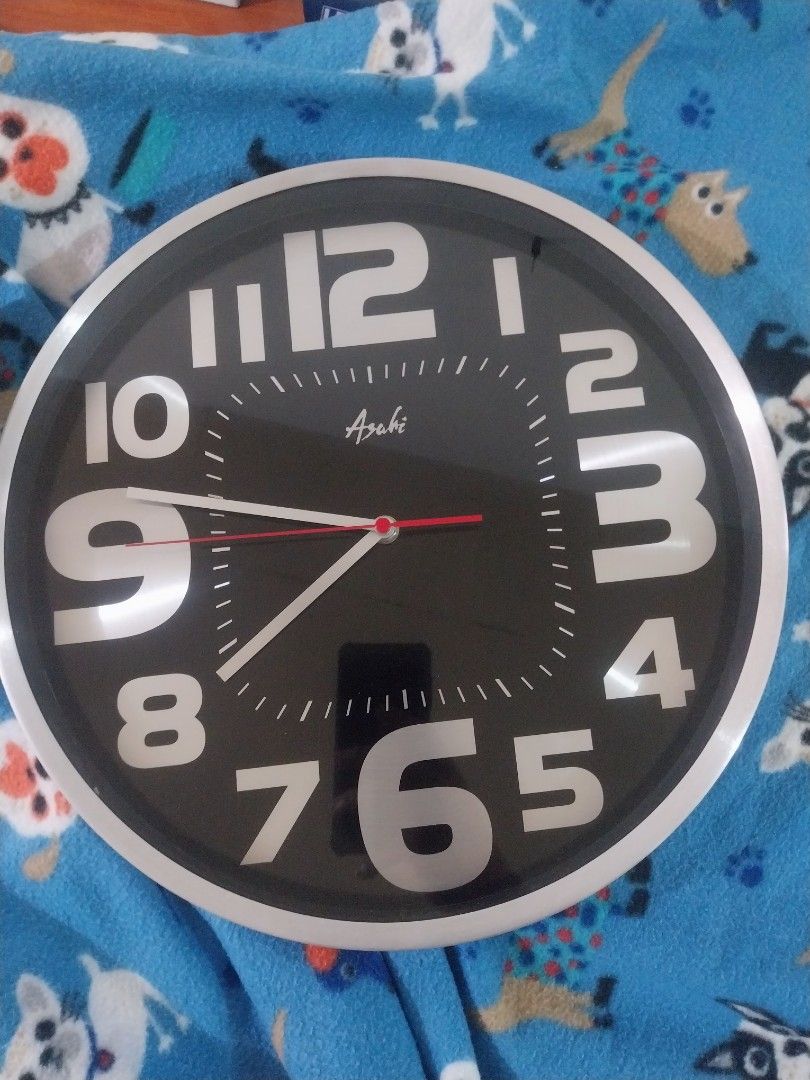 Wall Clock - Battery Operated (Category: Clocks) located in Paranaque City. Submitted by riccsmars (Listing ID 1456507050, Image 1). Description: - Round wall clock - Battery operated mechanism - Easy to hang - Works well - Perfect for any room in the house - Simple and functional design.