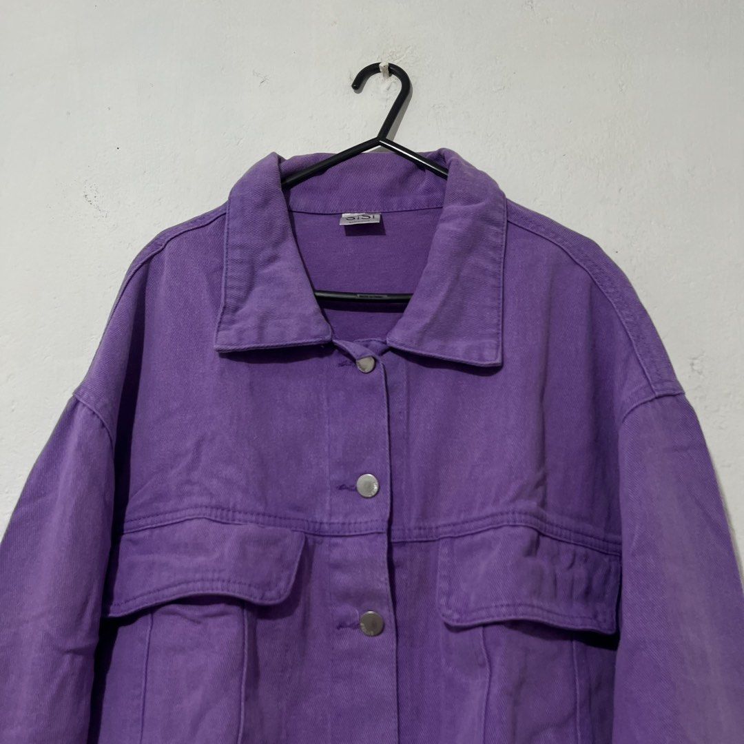 Women's Purple Denim Jacket [Large] (Category: Coats, Jackets and Outerwear) located in Quezon City. Submitted by jpsstore (Listing ID 1456521139, Image 3). Description: Size: Large Width: 24" Length: 18" Sleeve: 19" No issue MOP: Gcash SHIPPING: J&t | Lalamove .