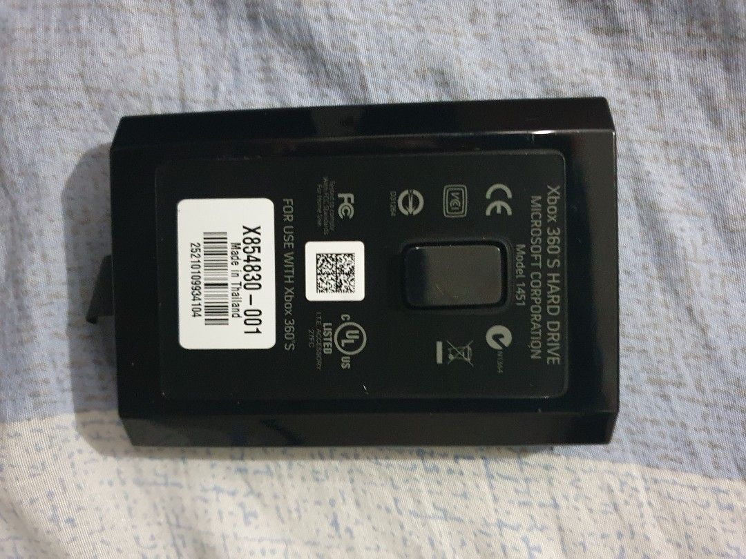 Xbox 360 S 250GB Hard Drive (Category: Xbox) located in Manila. Submitted by paustria1813723 (Listing ID 1456544093, Image 1). Description: - Original Xbox 360 S Hard Drive - 250GB Storage Capacity - Model 1451 - Compatible with Xbox 360 S consoles - Made in Thailand - Ideal for expanding game and download storage Negotiable.