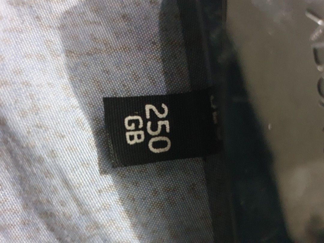 Xbox 360 S 250GB Hard Drive (Category: Xbox) located in Manila. Submitted by paustria1813723 (Listing ID 1456544093, Image 2). Description: - Original Xbox 360 S Hard Drive - 250GB Storage Capacity - Model 1451 - Compatible with Xbox 360 S consoles - Made in Thailand - Ideal for expanding game and download storage Negotiable.