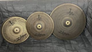 (Category: ) located in . Submitted by DRUM-CYMBAL-LIFE (Listing ID 1456495609, Image 1). Description: .