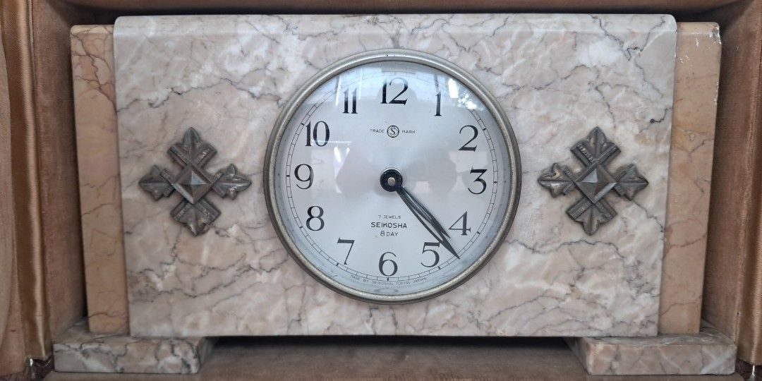 1950's Marble Mechanical Clock 8Days (Category: Clocks) located in Balagtas. Submitted by misteramarijapansurplus (Listing ID 1453429195, Image 2). Description: Japan MECHANICAL Vintage Marble and Leather Clock 12x7x3.5inches size C MABIGAT 📌tested Working 📌as is 📌Buy at ur own risk 📌What u see is what u get 📌First to pay basis 📌Auto pass sa COD iwas scam sa part ko 📌MOP: GCASH 📌MOD: Pick-up, Lalamove (motorcycle) or J&T/Flash Express 📌L