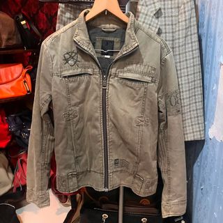 (Category: ) located in . Submitted by ninjadisplay (Listing ID 1453317726, Image 1). Description: .