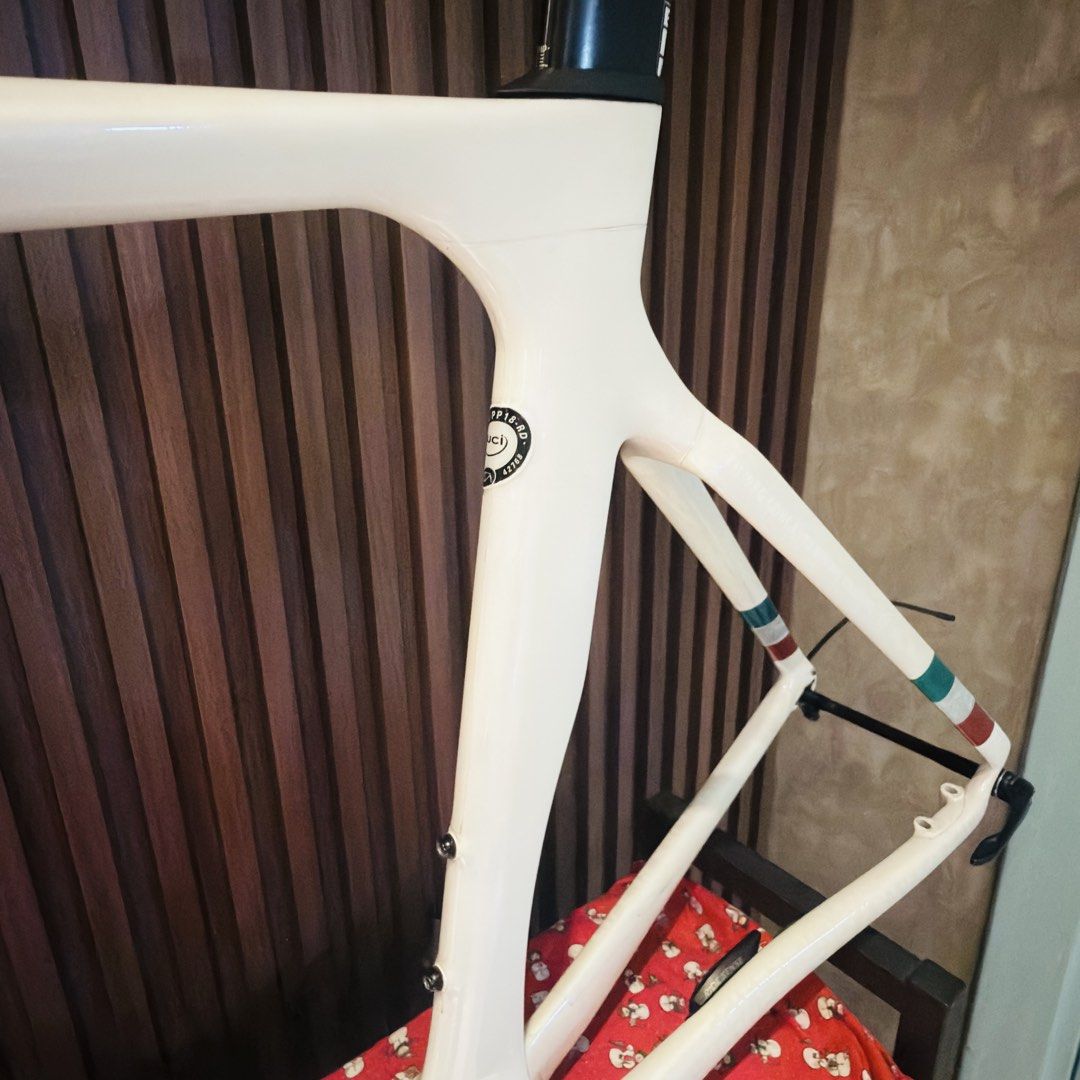 2020 Giant Propel Frameset (Category: Bicycles) located in Manila. Submitted by unclegravel (Listing ID 1453350514, Image 3). Description: 2020 Giant Propel Frameset Carbon Fiber Small size Bike skinned since day 1 No hidden issues No hidden damages Price is negotiable .