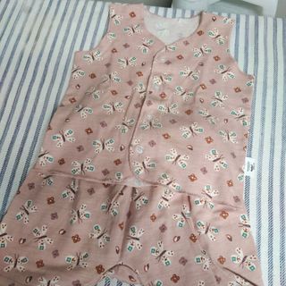 (Kategori: ) berada di . Dikirim oleh dec.declutters (ID iklan 1453239895, Gambar 1). Deskripsi: .