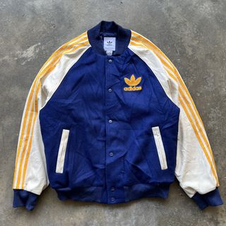 (Category: ) located in . Submitted by zipper_store (Listing ID 1453319046, Image 1). Description: .