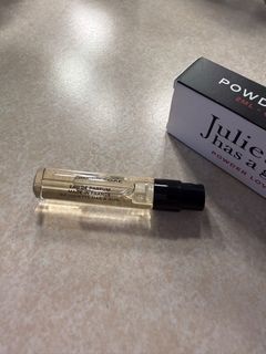 （分類：）位於 。 由 divam. 提交（商品編號 1453312457，圖片 1）。簡介： 。
