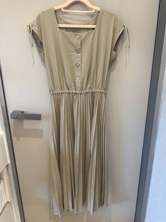 （分類：）位於 。 由 gentlebear.c141ff 提交（商品編號 1453299130，圖片 1）。簡介： 。