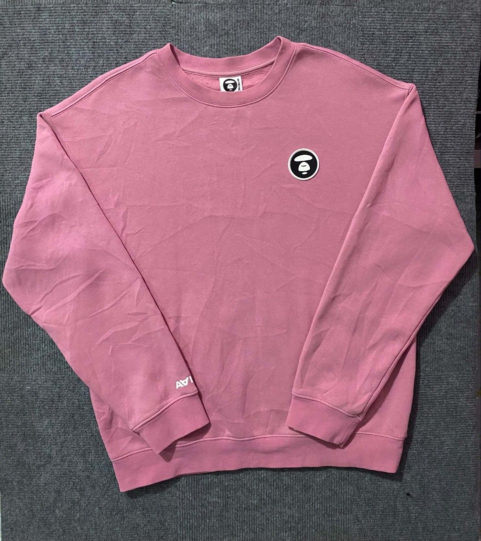 Aape patch (Category: Coats, Jackets and Outerwear) located in Alburquerque. Submitted by nashper (Listing ID 1453337812, Image 1). Description: no issue.