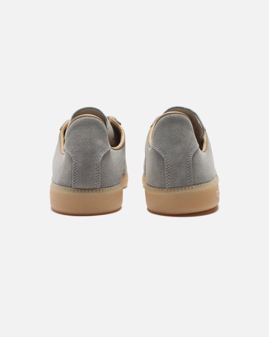 Adidas BW Army Decon 'Dove Grey / Cloud White / Gum'. (Category: Sneakers) located in Malolos. Submitted by ginooutletph (Listing ID 1453273676, Image 3). Description: Adidas BW Army Decon 'Dove Grey / Cloud White / Gum'. US MENS 4 - 12 US WOMENS 5 - 13 Php 10,990 Pre-order Full payment required, 2 weeks ETA. Facebook, Instagram and Tiktok Gino Outlet PH Payment Method BPI, Paymaya & Gcash Local shipping will be shouldered by the buyer. Lalamove 