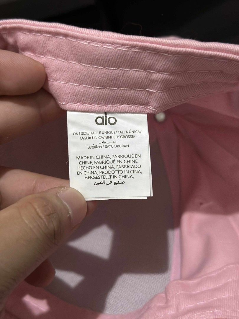 Alo Yoga Pink Structured Cap (Category: Caps & Hats) located in Muntinlupa City. Submitted by alabang.onethreenine (Listing ID 1453248278, Image 3). Description: .