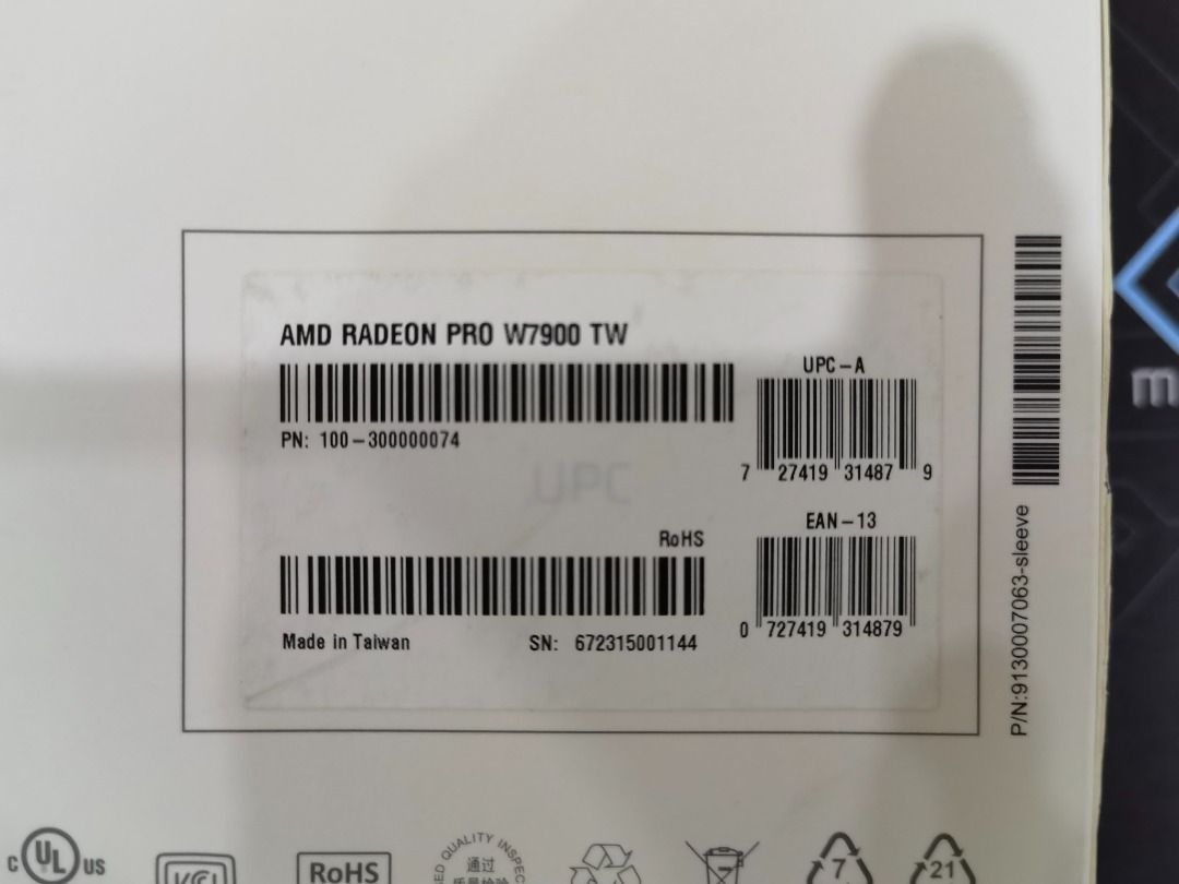 AMD Radeon™ PRO W7900 Professional Graphics 48GB (Category: Computer Parts) located in Muntinlupa City. Submitted by bongskie1970 (Listing ID 1453295464, Image 3). Description: AMD Radeon™ PRO W7900 Professional Graphics 48GB GPU Specifications GPU Architecture AMD RDNA™ 3 Hardware Raytracing Yes Dedicated Memory Size 48 GB Dedicated Memory Type GDDR6 AMD Infinity Cache Technology 96 MB Memory Interface 384-bit Peak Memory Bandwidth 864 GB/s Memo