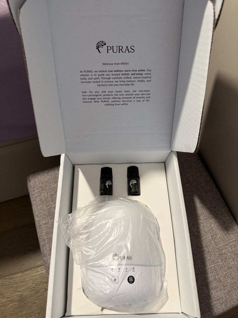 Aroma Diffuser (Category: Home Fragrance) located in Singapore. Submitted by mommybee2019 (Listing ID 1453300721, Image 2). Description: Brand new in box.