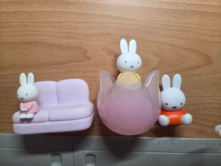 (Category: ) located in . Submitted by sora0 (Listing ID 1453319271, Image 1). Description: .