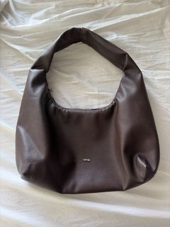 (Category: ) located in . Submitted by machipreloved (Listing ID 1453247421, Image 1). Description: .