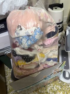 (Category: ) located in . Submitted by floraroach (Listing ID 1453237543, Image 1). Description: .