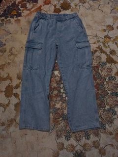 (Category: ) located in . Submitted by fiqdthriftstore (Listing ID 1453399971, Image 1). Description: .