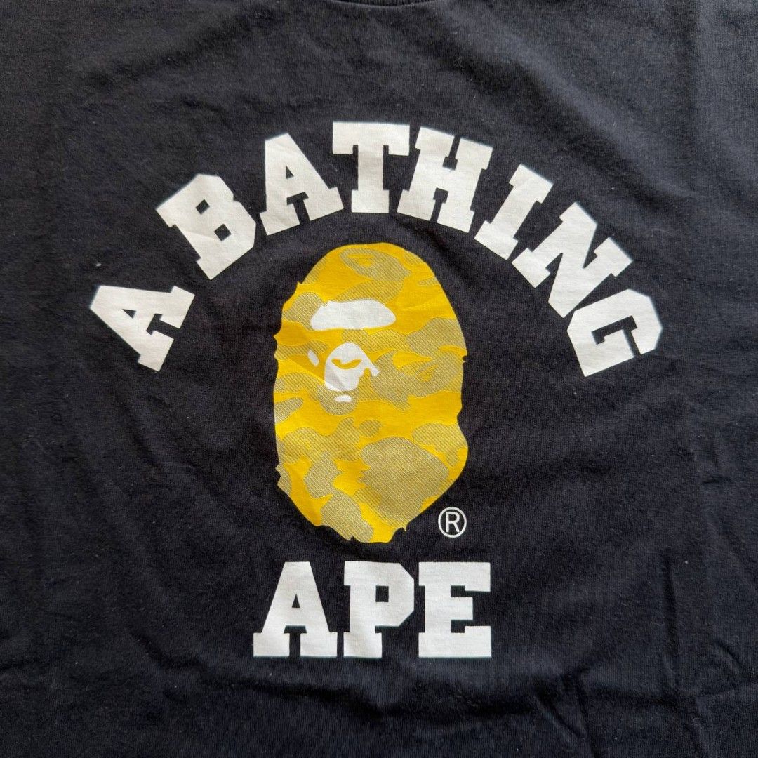 BAPE COLLEGE TEE (Category: Activewear) located in Manila. Submitted by thriftmobbb (Listing ID 1453339796, Image 2). Description: BAPE COLLEGE TEE NO ISSUE GOOD AS NEW COLOR RATE 10/10 20x26.