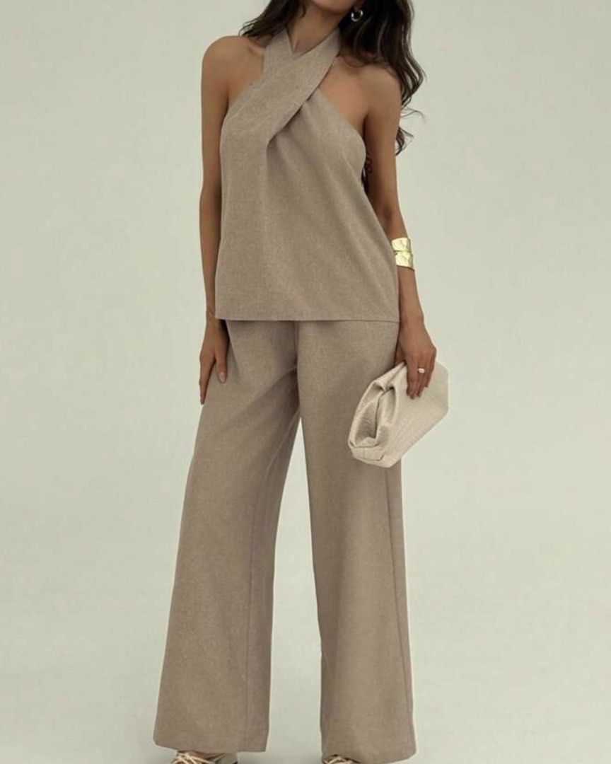Beige Coordinates 2pcs/Set (Category: Sets or Coordinates) located in Quezon City. Submitted by rochelleliim (Listing ID 1453423807, Image 1). Description: Never worn, just tried on! Comes in a set! (top & elastic waist bottoms) Actual item is on the 4th slide :) Size: L RFS: I lost weight, too big on me hehe .