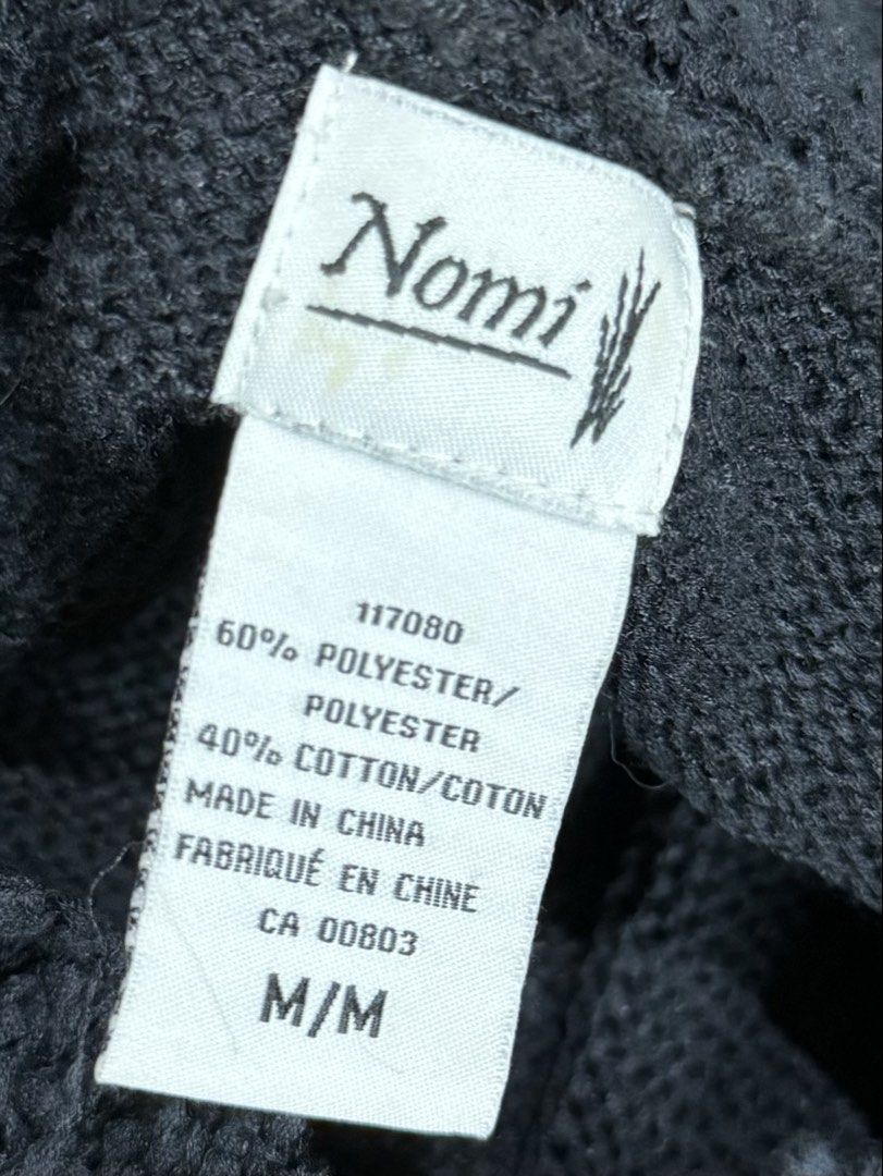 FREE with PURCHASE Black knit top (Category: Longsleeves) located in Baguio. Submitted by findsy_ph (Listing ID 1453306274, Image 3). Description: FREE with purchase. Color may vary due to lighting. Item is from bale. Please manage expectations..