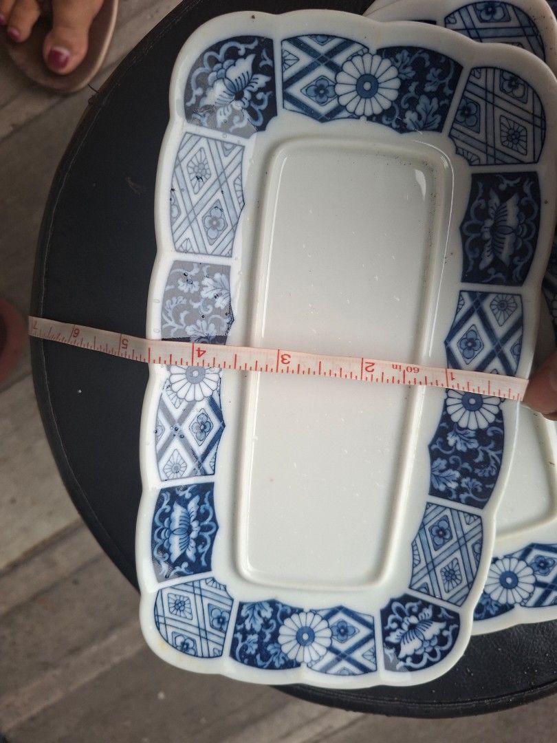 Blue Imari Rectangular Serving Dishes Set of 3 (Category: Dinnerware & Cutlery) located in Bulacan. Submitted by ourdailyfinds (Listing ID 1453297264, Image 2). Description: ✨ JAPAN SURPLUS FIND 🇯🇵✨ Vintage Blue Imari Rectangular Ceramic Plates (Set of 3) 💙 ₱800 for the set of 3 Ang ganda ng classic Blue Imari blue & white design — perfect para sa mga mahilig sa vintage Japanese ceramics. Simple pero eleganteng idagdag sa inyong dining setup o