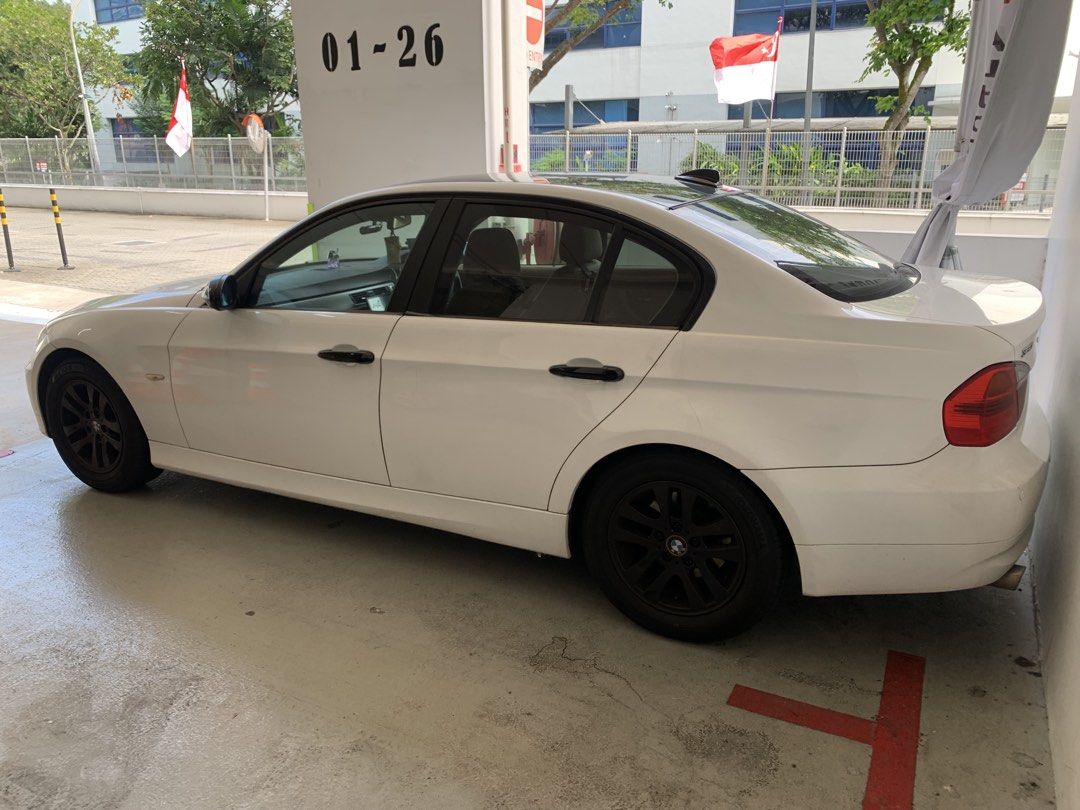 BMW 3 Series Sedan 320i (A) (Category: Used Cars) located in Singapore. Submitted by lucifer_god (Listing ID 1453379152, Image 3). Description: 1) Coe cảr left 1year 2mths , cảr still can renew CƠE. 2 ) New set of Japanese tyres (Yokohama) 3) Bearing & low arms just replaced new. 4) All loạn or full cash welcome . 5) We do trade in well . 6) Above is a take and go conti … drive till end with min maintenance.. conti cars where find with such condi