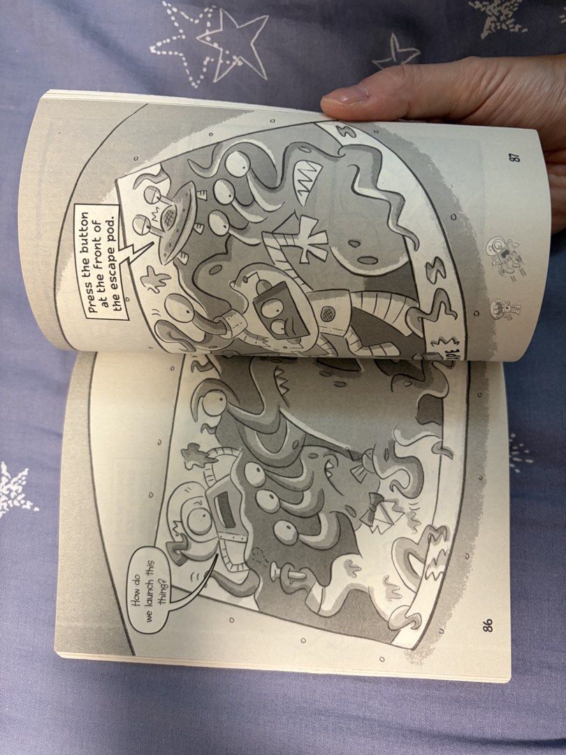 BOTs （分類：兒童書籍）位於 Hong Kong。 由 603bb_vickavics 提交（商品編號 1453263605，圖片 3）。簡介： Brand new $50。