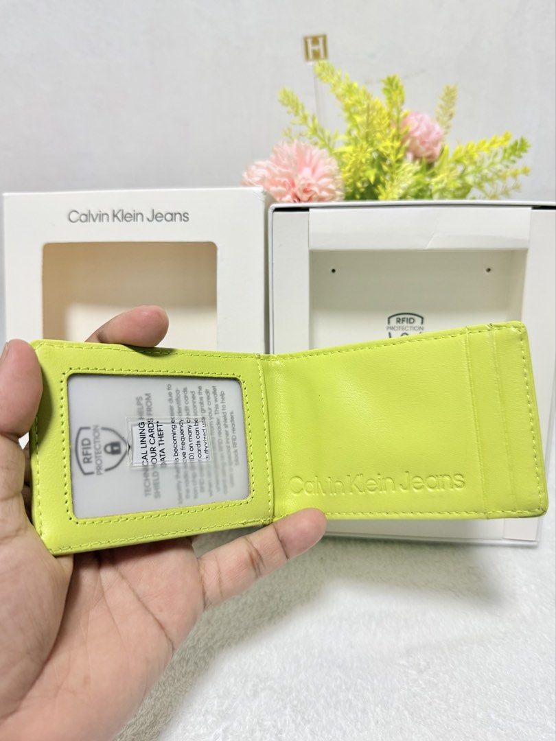 Calvin Klein Authentic/Original Leather RFID Mens Wallet (Category: Wallets & Card Holders) located in Quezon City. Submitted by kgpconsumergoodstrading (Listing ID 1453409417, Image 2). Description: Calvin Klein Authentic/Original Mens Leather Wallet with RFID Blocking Technology Bought from USA 🇺🇸 Price: Php 2,800, Best price Guaranteed Money back guaranteed if proven fake Features: * CK STYLE: This sleek CK leather wallet is multi-functional