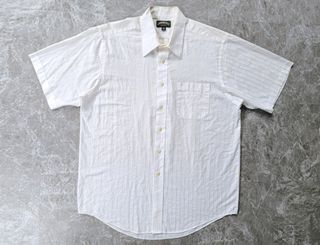 (Category: ) located in . Submitted by thriftkobicolshop (Listing ID 1453266274, Image 1). Description: .