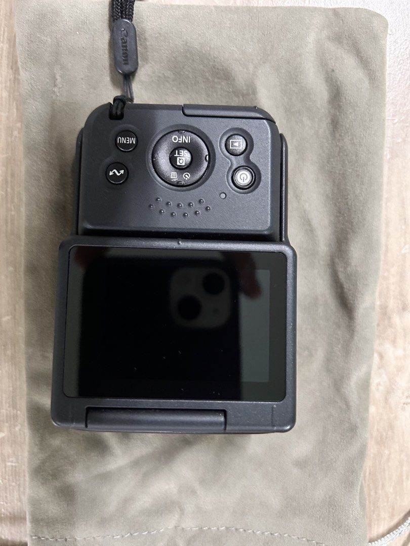 Canon Camera PowerShot V10 DIGIC-X Processor - with Free 64GB SD Card (Category: Cameras) located in Manila. Submitted by preloved_by_chen (Listing ID 1453270694, Image 2). Description: Genuine Canon Camera PowerShot V10 DIGIC-X Processor - with Free 64GB SD Card RFS: Have upgraded my camera Bought December 2025 for Php18,929 Sold as is where is To save our time and energy, actual clear photos have been posted, thus, request for more photos will 