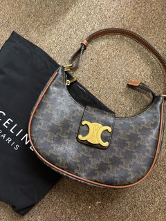 (Category: ) located in . Submitted by hotstuffpreloved (Listing ID 1453284795, Image 1). Description: .