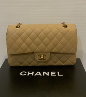 (Category: ) located in . Submitted by vicluxurycollection (Listing ID 1453283003, Image 1). Description: .