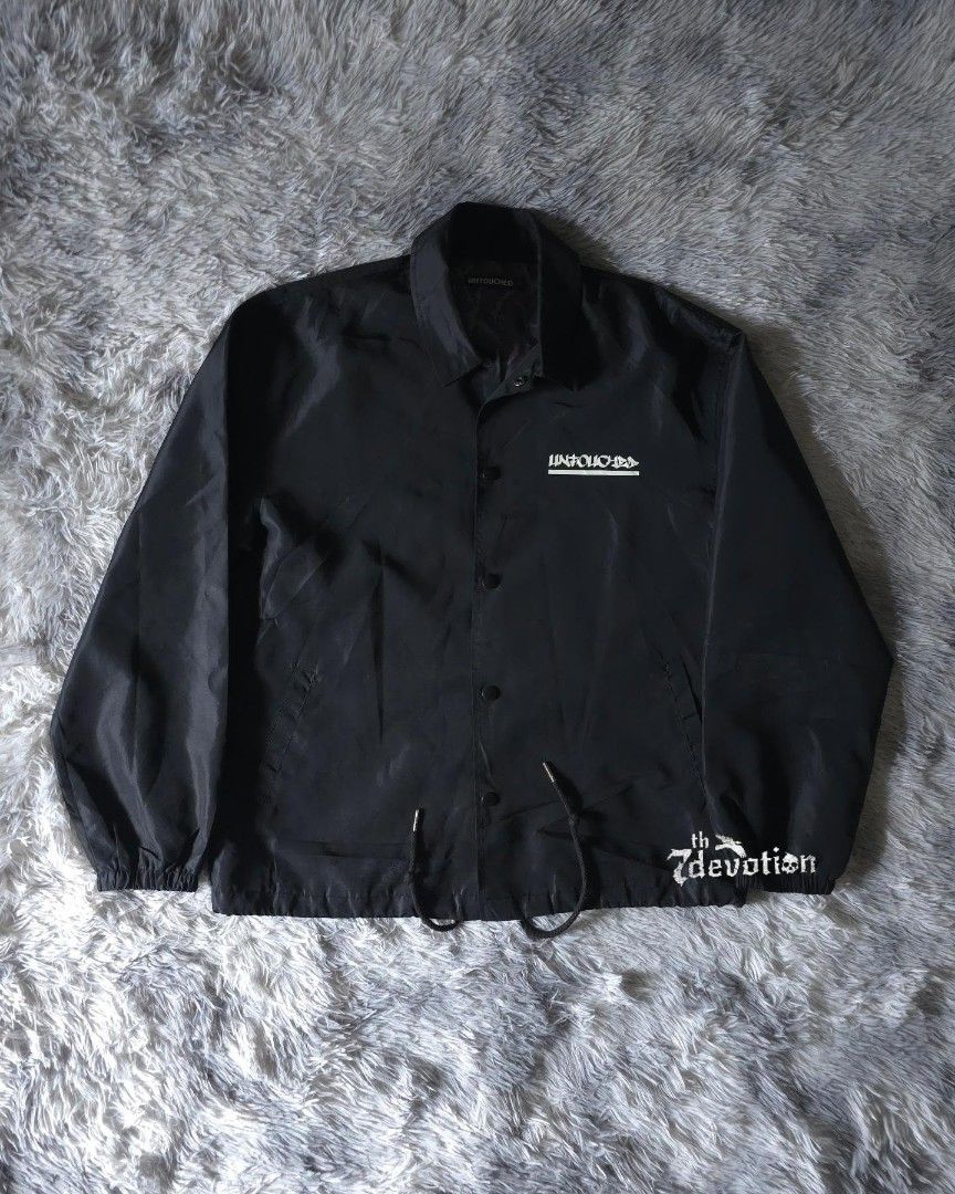 COACH JACKET [ID: UNTOUCHED UT117BK] y2k opium himekaji summer archive gyaru emo goth alt coquette doll shoujo whimsy milkmaid morikei vkei mcbling 2000s jirai (Category: Coats, Jackets and Outerwear) located in Manila. Submitted by 7thdevotion (Listing ID 1453305332, Image 2). Description: condition: great, preloved color & size: black, large 555 + free shipping via j&t ig: @7thdevotion.