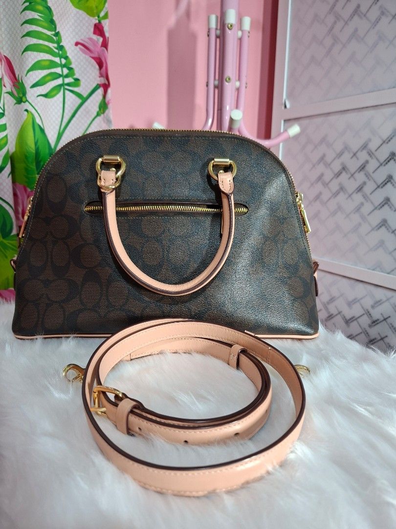 Coach Katy Satchel Shell Pink (Category: Luxury Bags & Wallets) located in Manila. Submitted by maharlikakzy (Listing ID 1453320160, Image 2). Description: 💯Original ✅️2-3x lang nagamit if may ocassion no flaws or issues ✅️very pretty in person with care card and tag ✅️rfs: decluttering hindi nagagamit.
