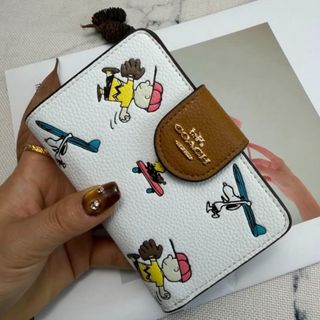 (Category: ) located in . Submitted by fancycollzstore (Listing ID 1453326352, Image 1). Description: .
