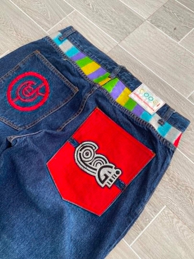 Coogi (Category: Jeans) located in Orani. Submitted by yo.jo (Listing ID 1453321704, Image 3). Description: Coogi Pants Waist-34 Length-43 inch Inseam-32 inch Hem-9.5 inch .