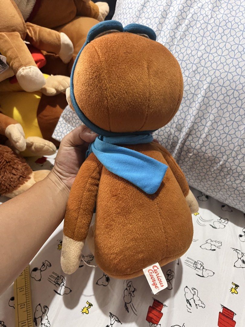 Curious george pilot #10 (Category: Children's Books) located in Paranaque City. Submitted by bonsaiart (Listing ID 1453249984, Image 3). Description: Good as new 1250(fixed) +sf Payment via paymaya/ gcash No to meetup No to cop / cod Shipping via j&t only No breaking of set or bundle.