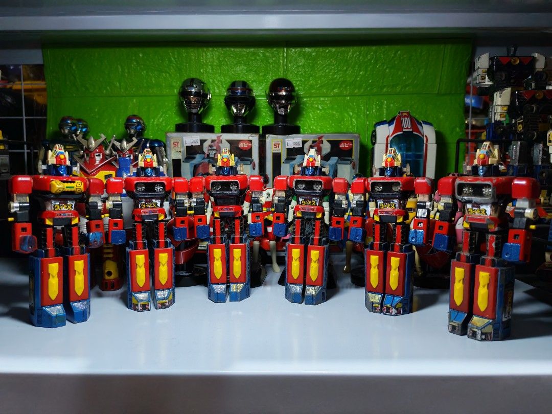 Daimos ST (Category: Figurines & Statues) located in Bocaue. Submitted by ryu.collectibles (Listing ID 1453427898, Image 1). Description: From left 1- all original - 9,000 2- 3d printed fist - 6,000 3- 3d printed fist - 6,000 4- 3d printed fist - 5,000 5- 3d printed fist - 5,000 6- 3d printed fist - 4,000.