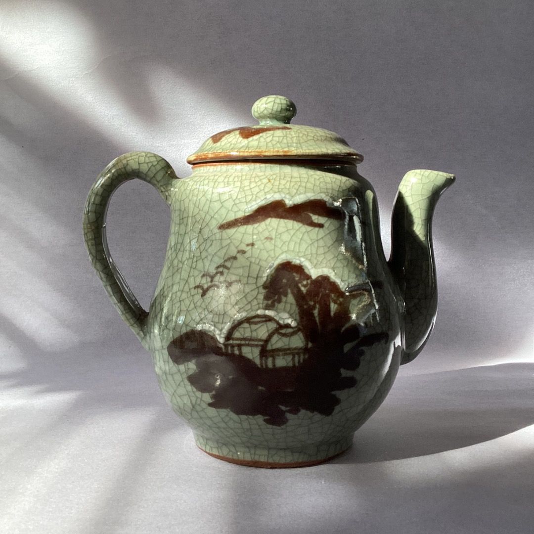 (Deco only) Crackled Celadon Body Karatsu Ware (Category: Pitchers & Dispensers) located in Davao. Submitted by atbpshop192593 (Listing ID 1453402207, Image 2). Description: Php350 (Deco only) Crackled Celadon Body Karatsu Ware *repaired handle *w/ chip on the rim H: 7.5 inches L: 8 inches Opening: 3 inches Please REVIEW PHOTOS We use 100% repurposed packaging materials SF starts at Php70 via Flash Express First to pay.