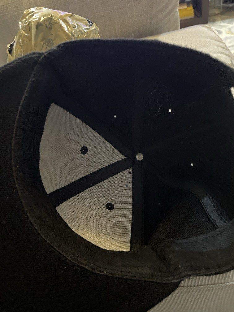 Devilock Cap (Category: Caps & Hats) located in Las Pinas. Submitted by yourneighbortotoro (Listing ID 1453329177, Image 3). Description: .