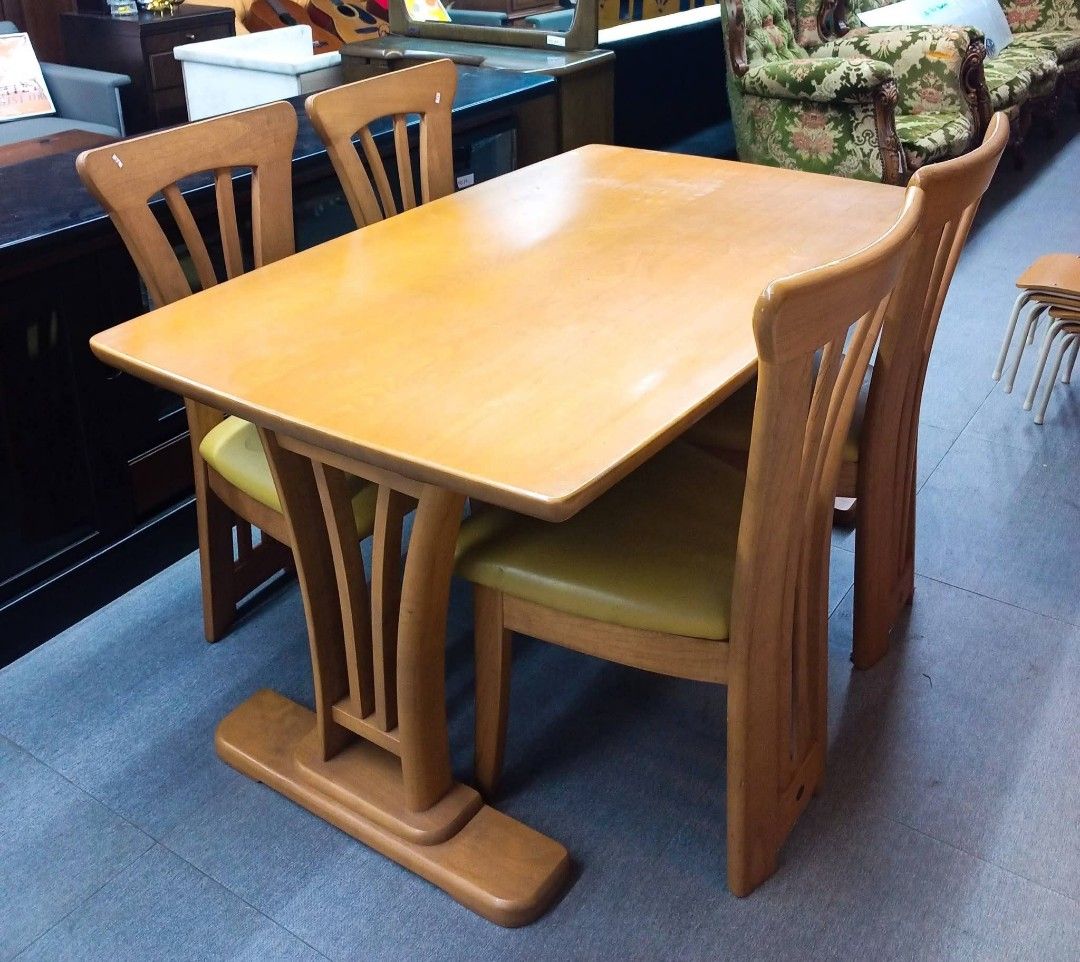 Dining sets (Category: Tables & Sets) located in Manila. Submitted by coolwhale-0343 (Listing ID 1453345348, Image 1). Description: .