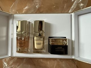 （分類：）位於 。 由 littlez.l 提交（商品編號 1453253901，圖片 1）。簡介： 。