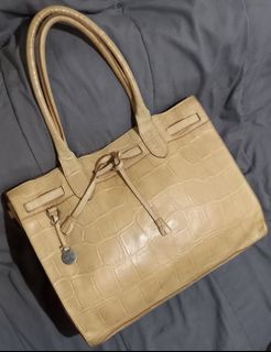 (Kategori: ) berada di . Dikirim oleh bag.second (ID iklan 1453243947, Gambar 1). Deskripsi: .