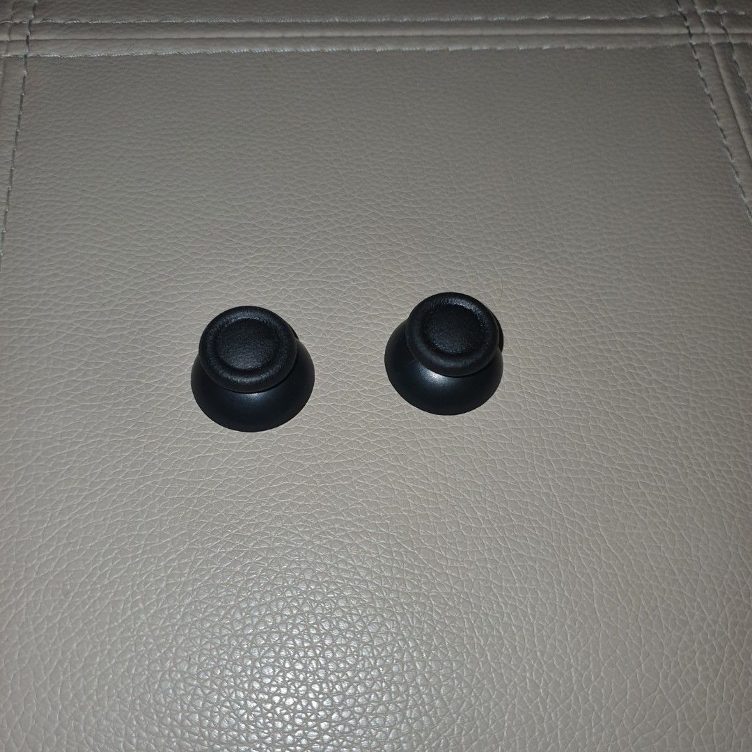Dualshock 4 ps4 controller analog thumb stick replacement (Category: PlayStation) located in Pasig City. Submitted by last_price_posted (Listing ID 1453302603, Image 3). Description: .